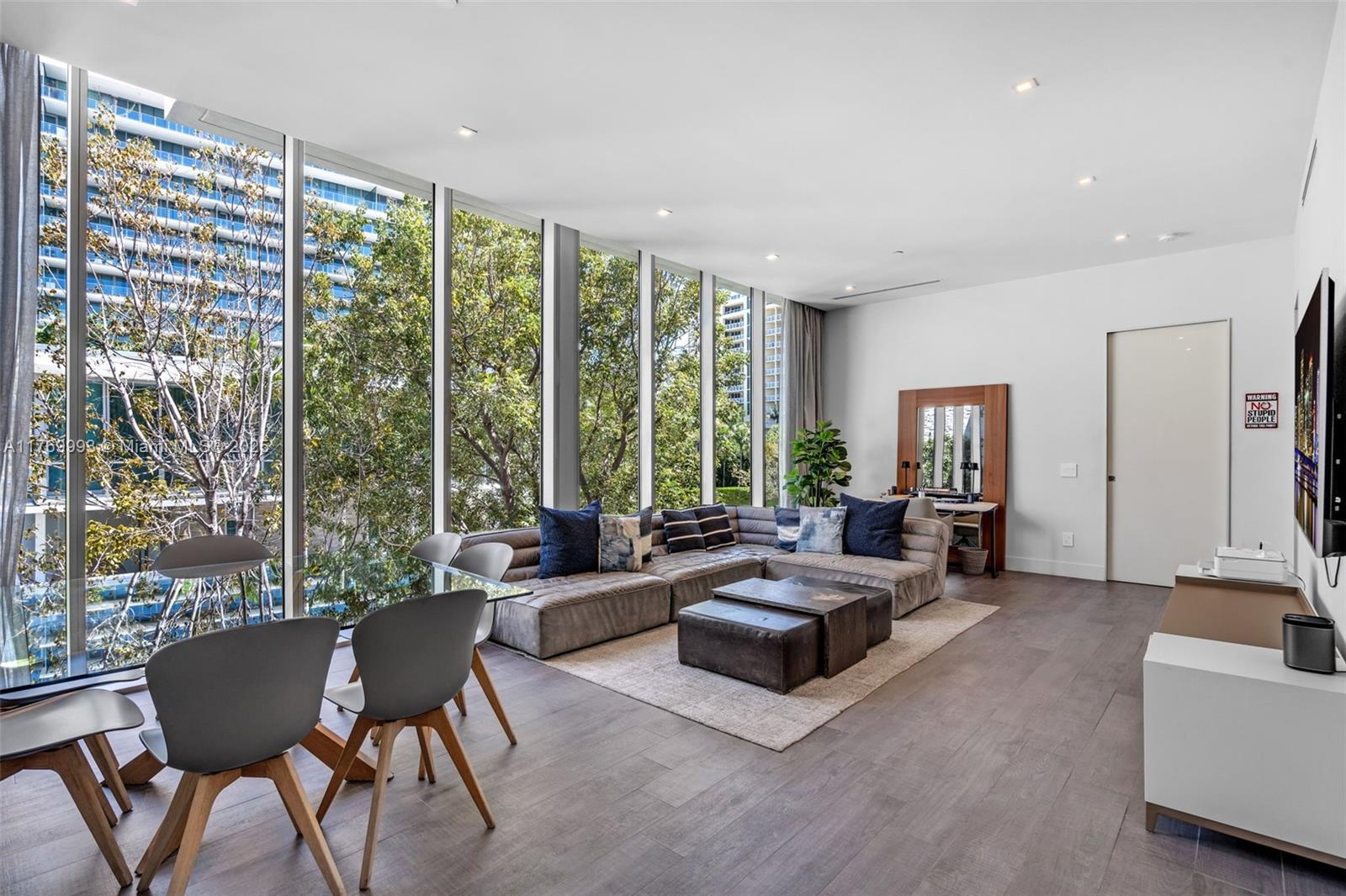 OCEANA KEY BISCAYNE CONDO - Residential Lease