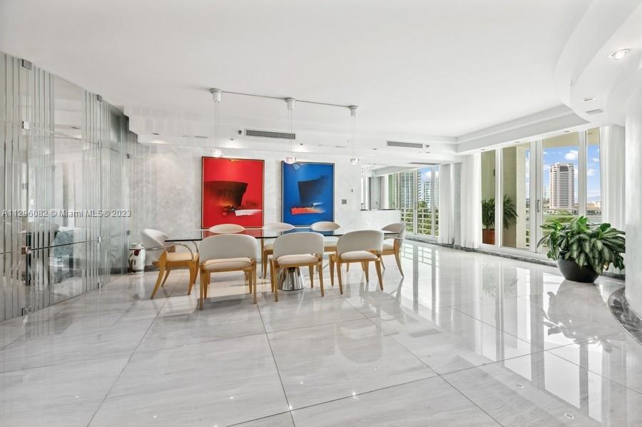 PRESIDENTIAL PLACE CONDO - Residential