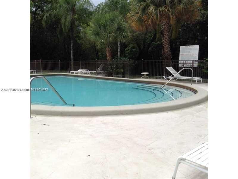 GREYNOLDS PARK CLUB CONDO - Residential