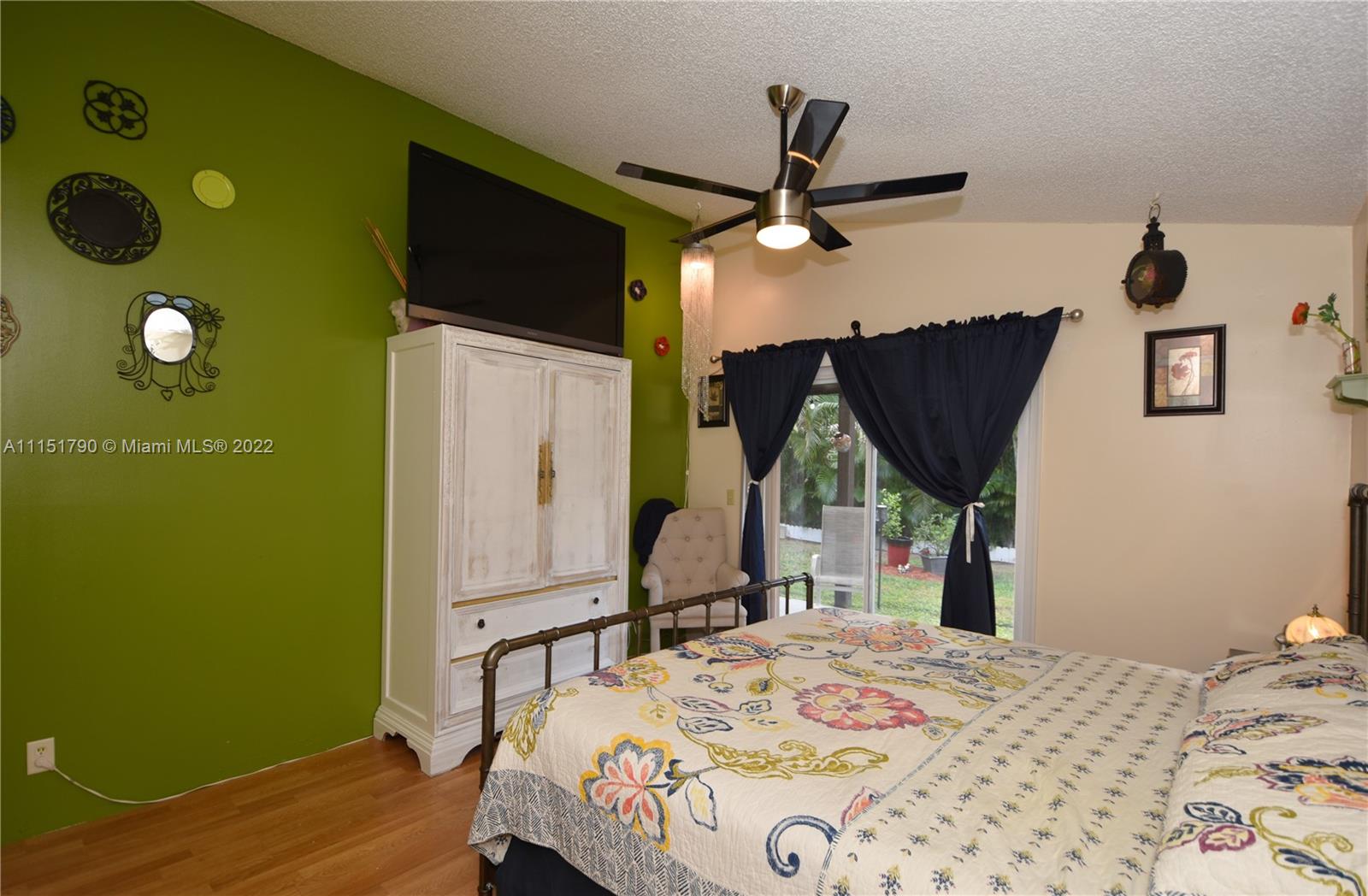 VICTORIA WOODS 2 - Residential