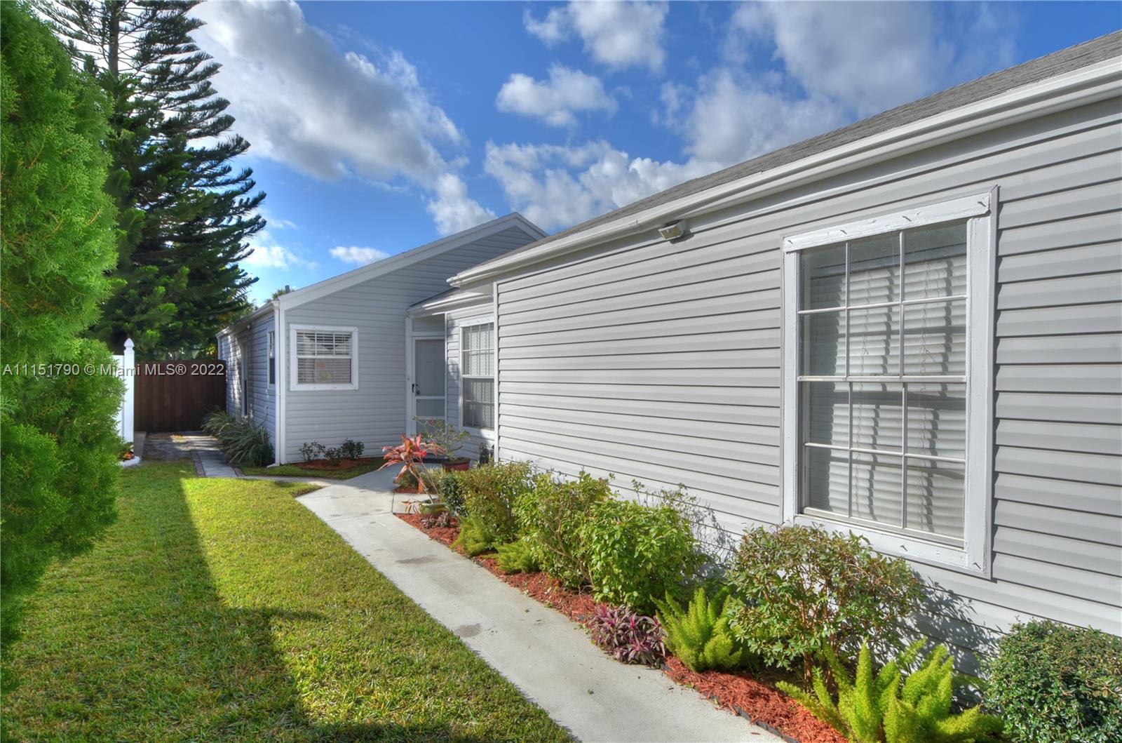 VICTORIA WOODS 2 - Residential