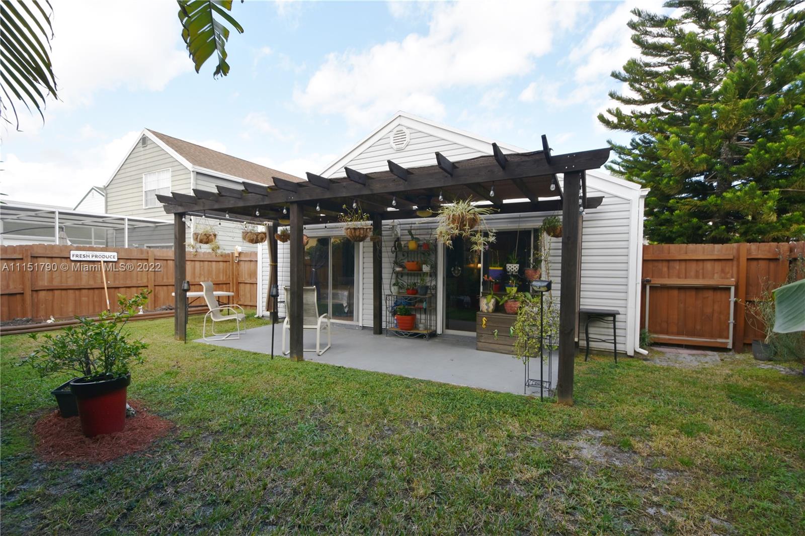 VICTORIA WOODS 2 - Residential
