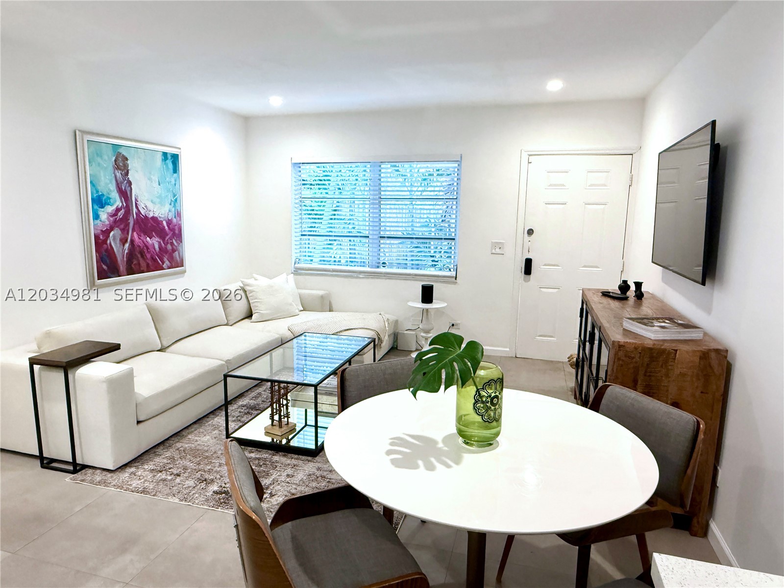 NORTH GATE - Residential Income