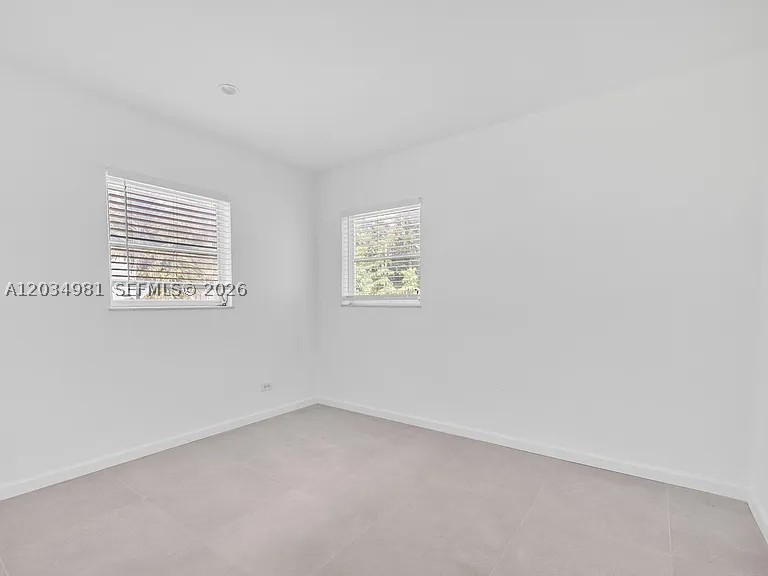 NORTH GATE - Residential Income