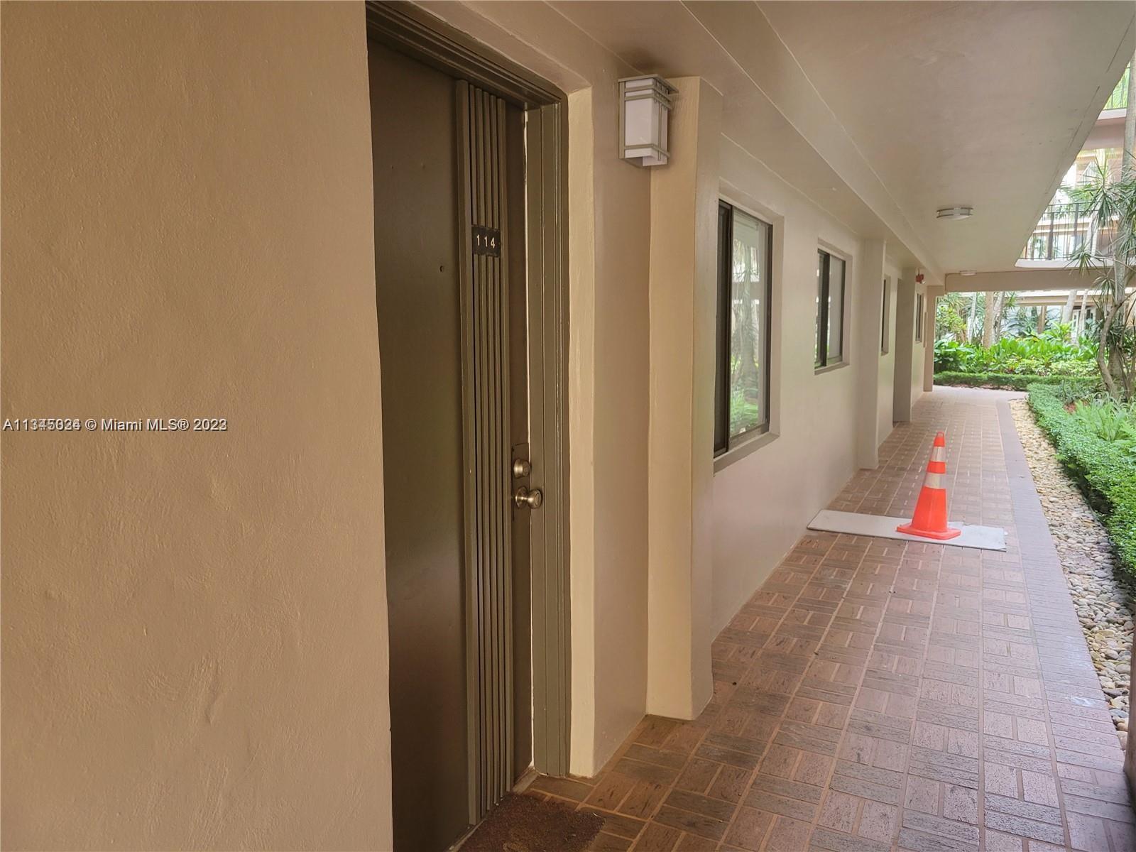 HORIZONS WEST CONDO #6 - Residential Lease