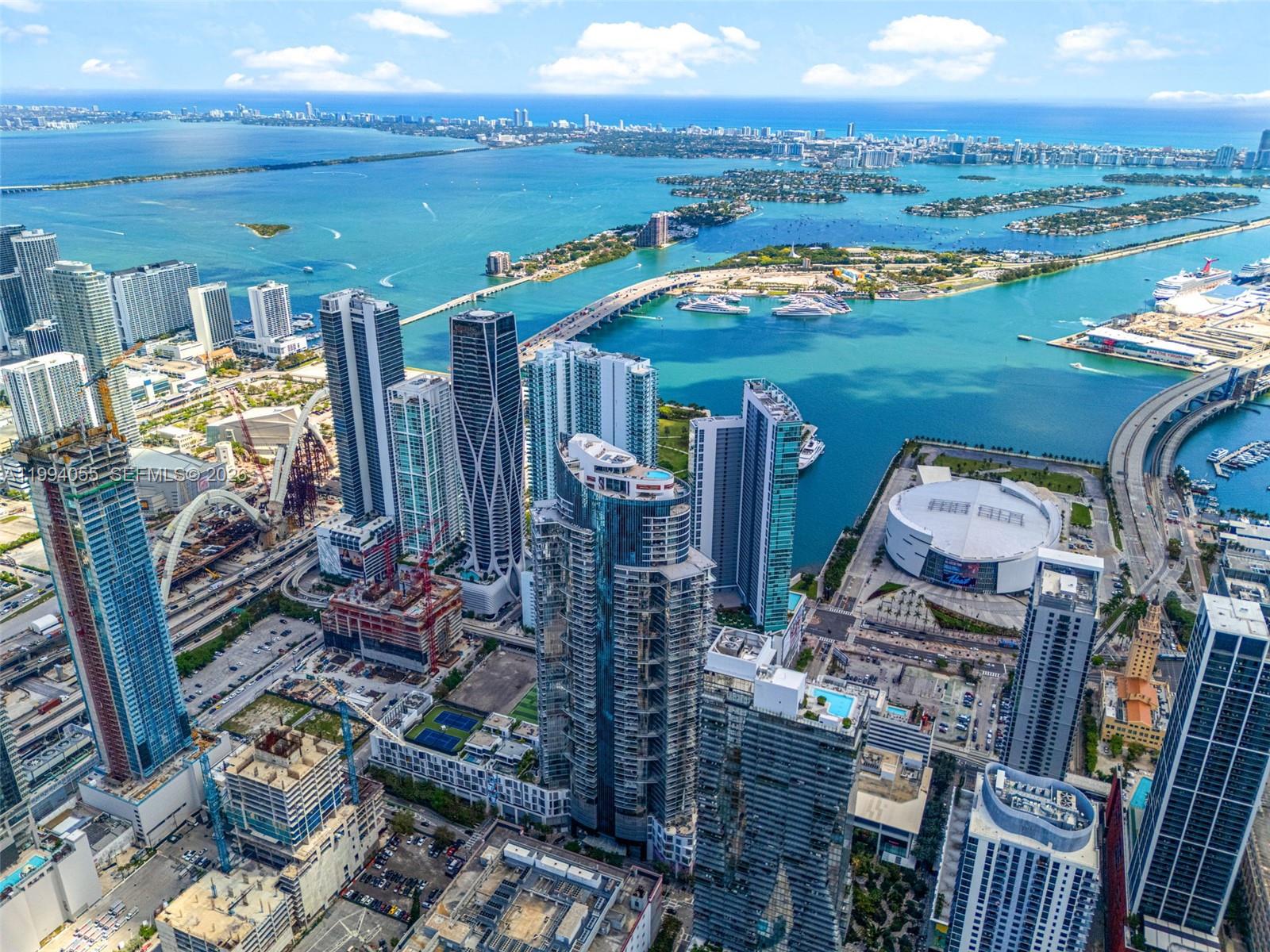PARAMOUNT MIAMI WORLDCENT - Residential