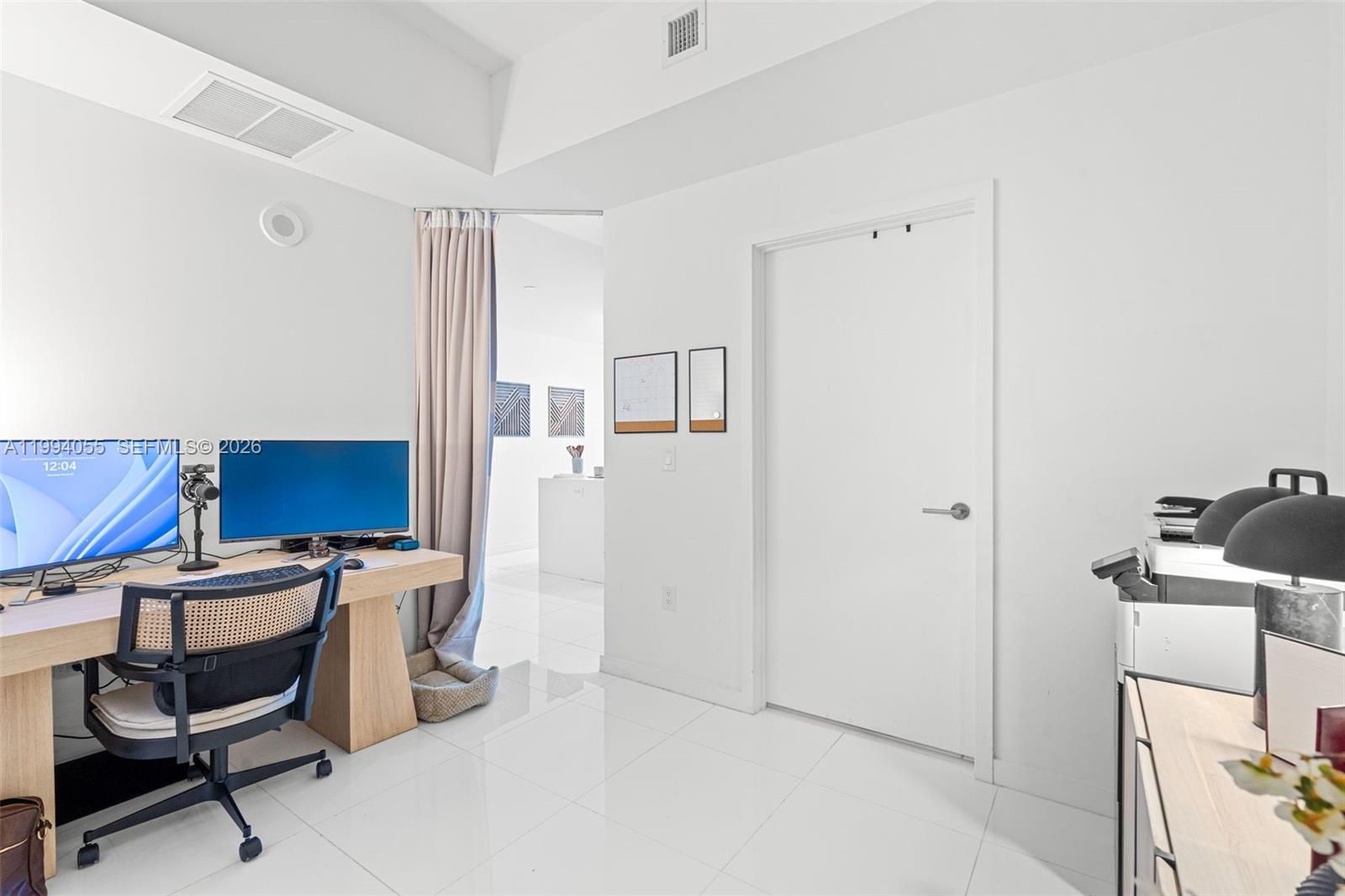 PARAMOUNT MIAMI WORLDCENT - Residential