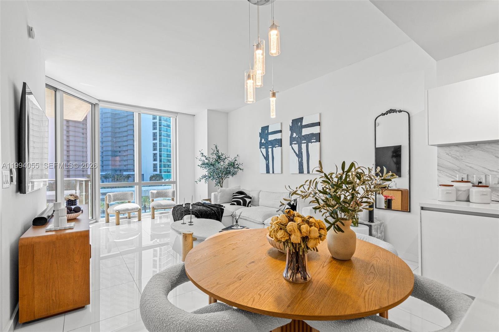 PARAMOUNT MIAMI WORLDCENT - Residential