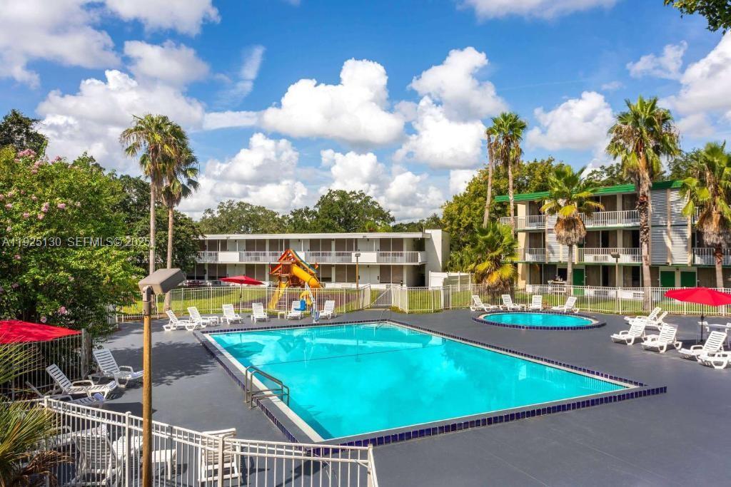 Mango Key Condominium - Residential
