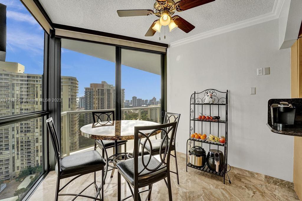 HAMPTONS WEST CONDO - Residential