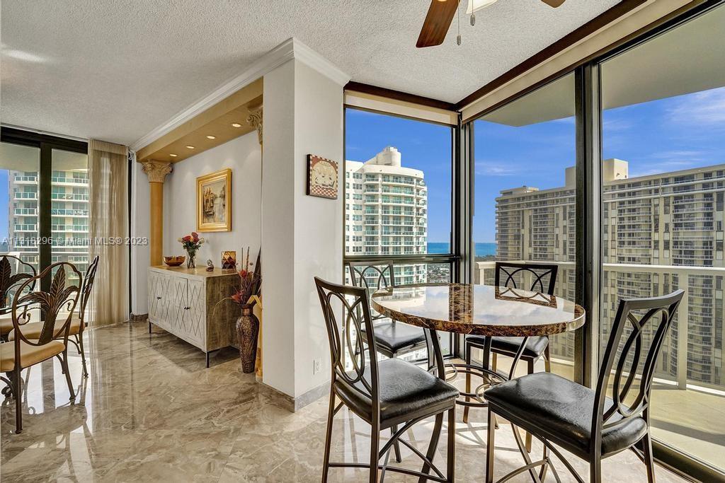 HAMPTONS WEST CONDO - Residential