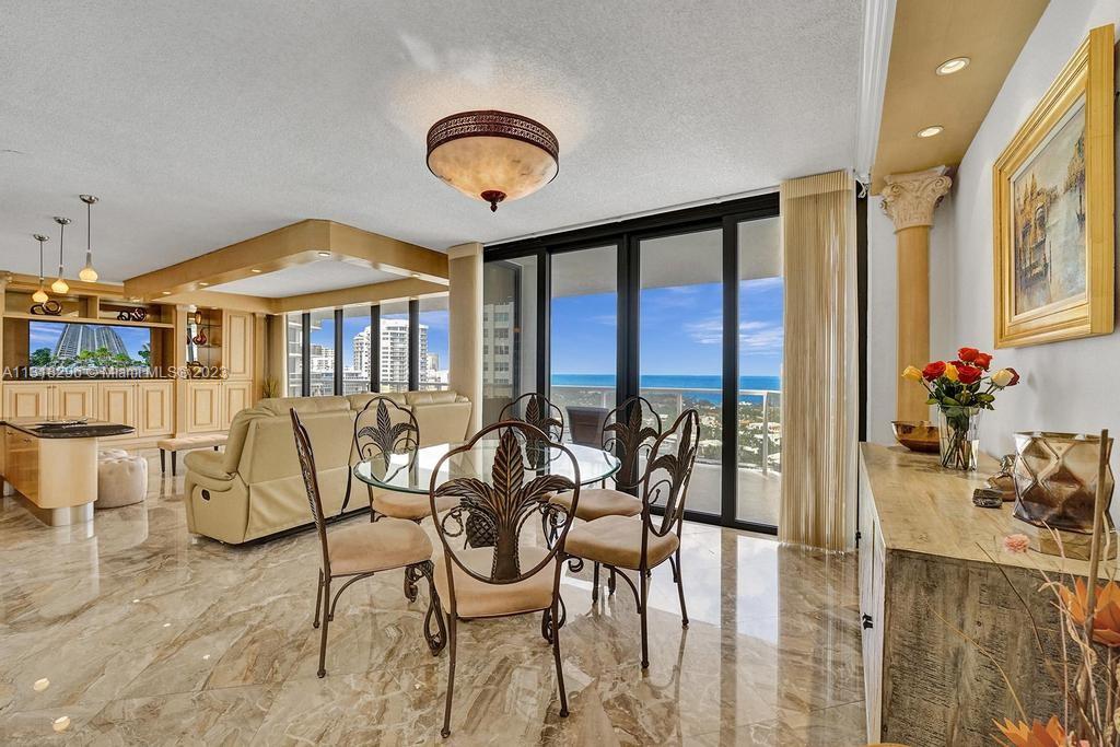 HAMPTONS WEST CONDO - Residential