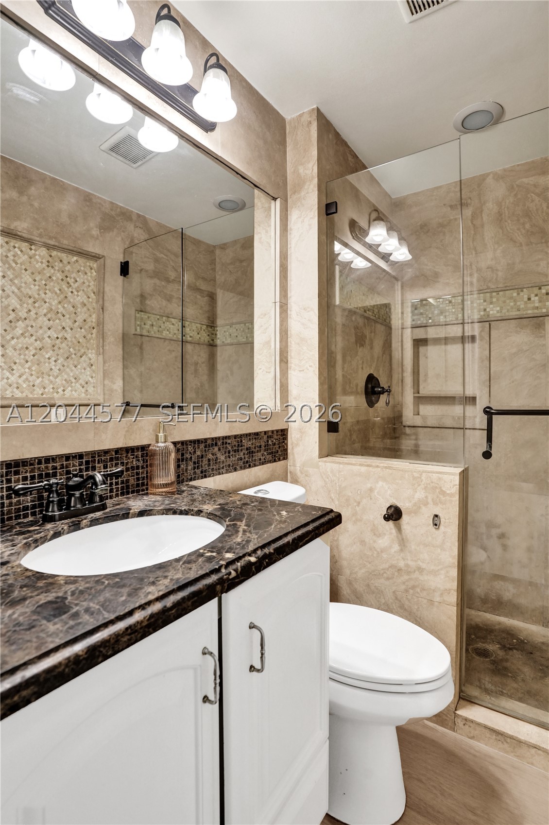 LAUDERDALE NORTH PARK SEC - Residential