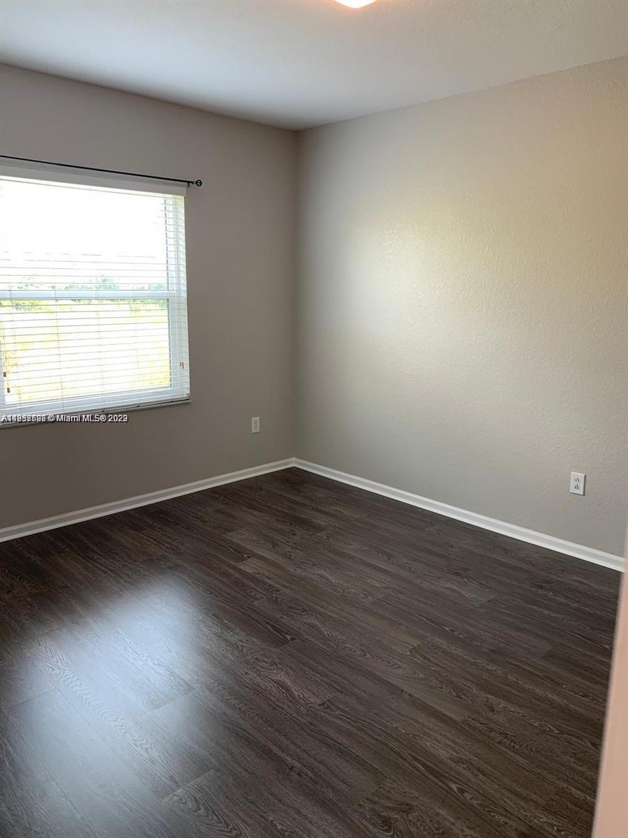PEMBROKE ISLES V - Residential Lease