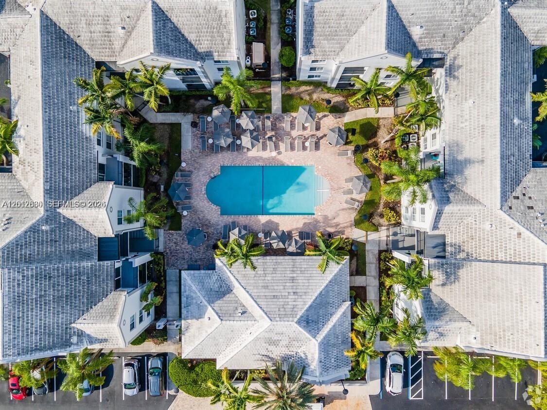 DEVONAIRE CONDO AT PEMBRO - Residential