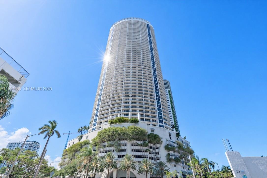 OPERA TOWER CONDO - Residential