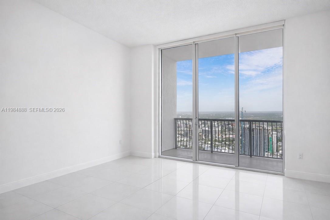 OPERA TOWER CONDO - Residential