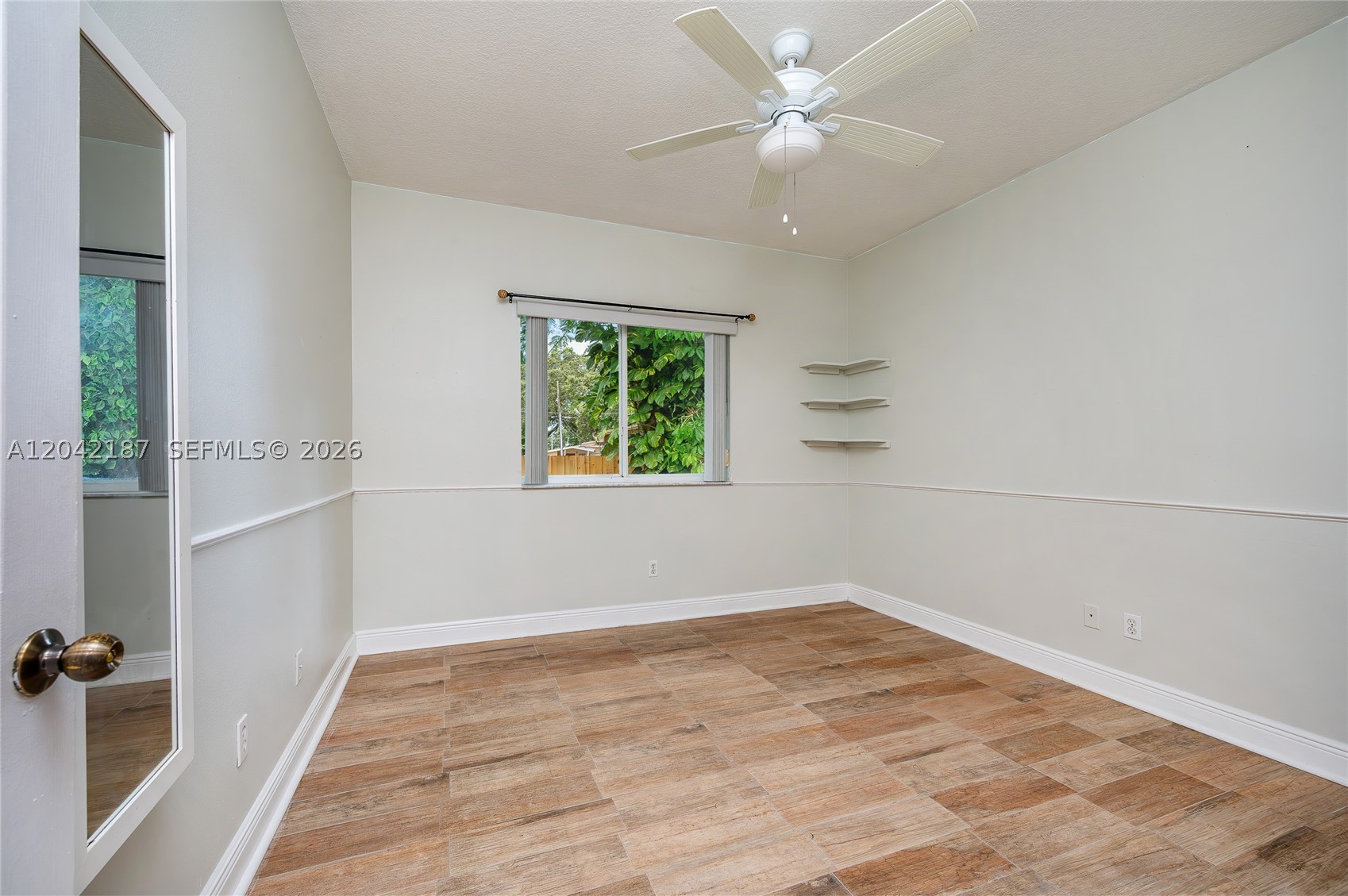 GOLDEN GLADES PARK - Residential