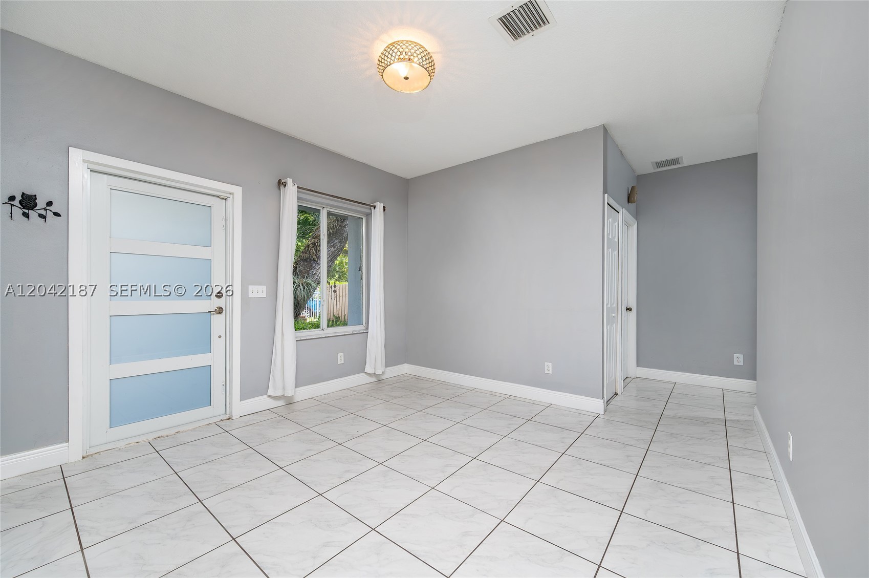 GOLDEN GLADES PARK - Residential