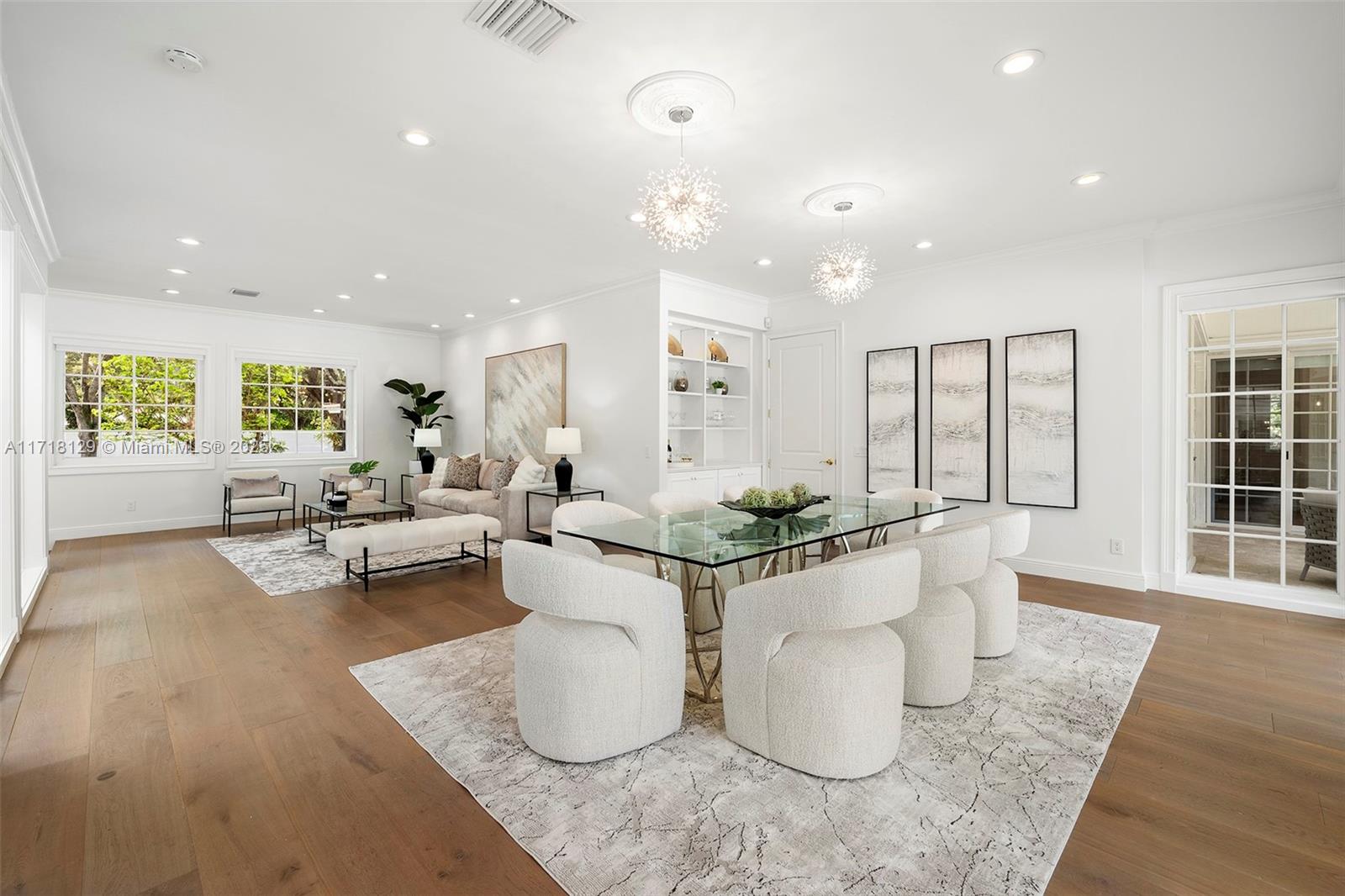 SANSTROM ESTATES - Residential