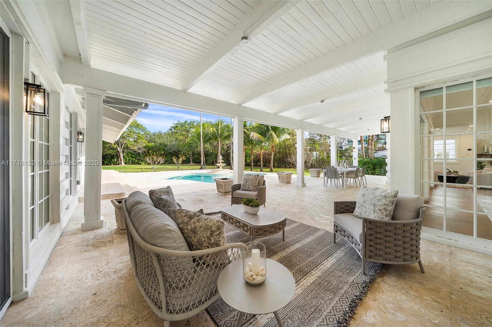 SANSTROM ESTATES - Residential