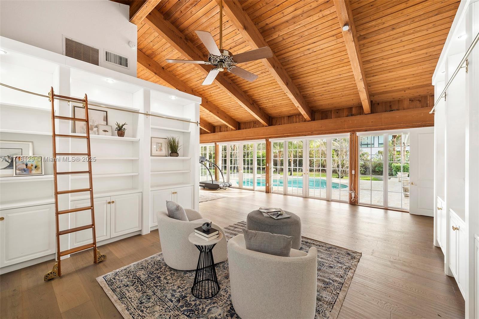 SANSTROM ESTATES - Residential