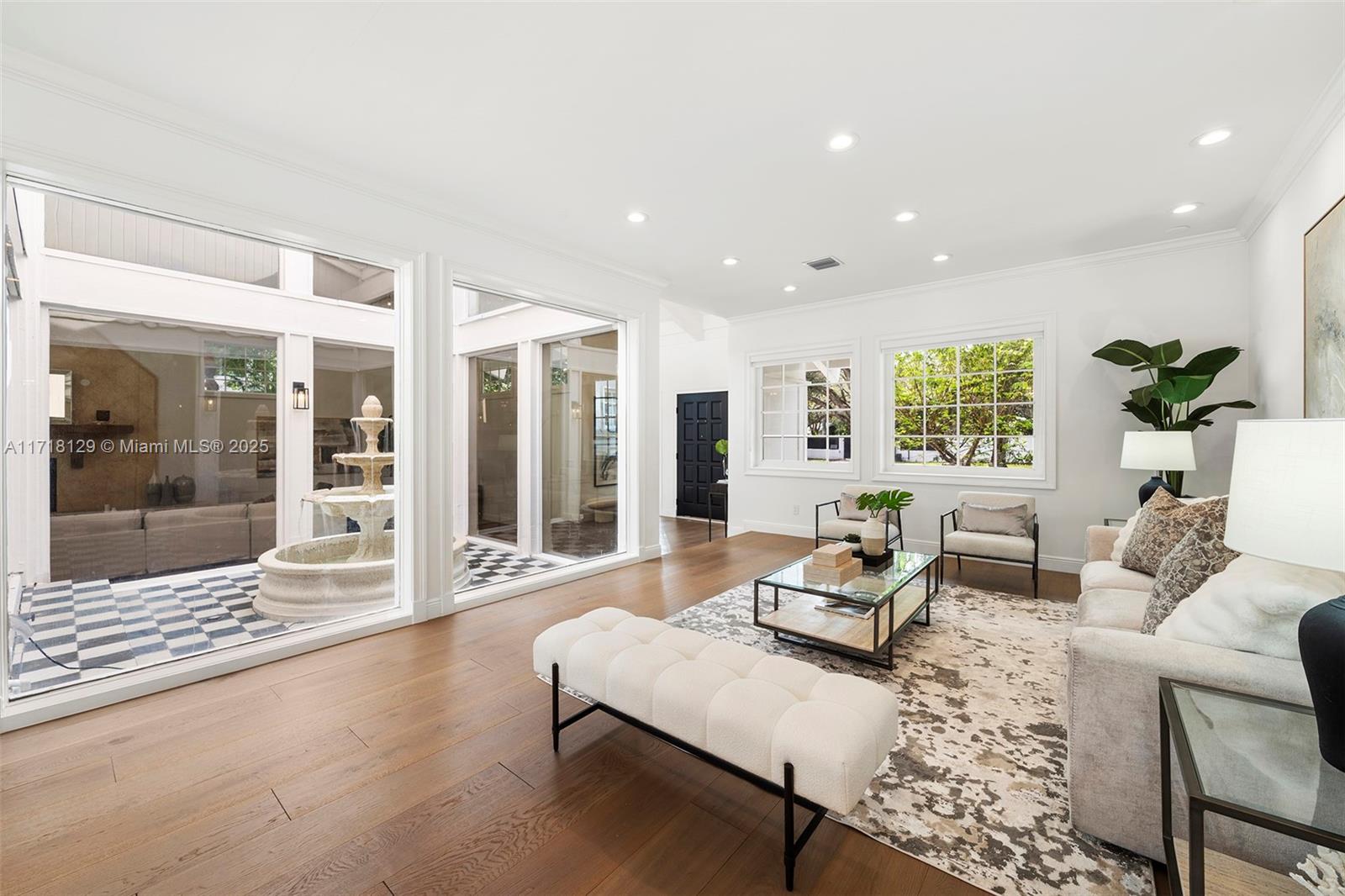 SANSTROM ESTATES - Residential