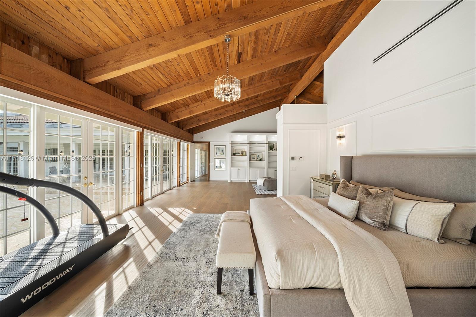SANSTROM ESTATES - Residential