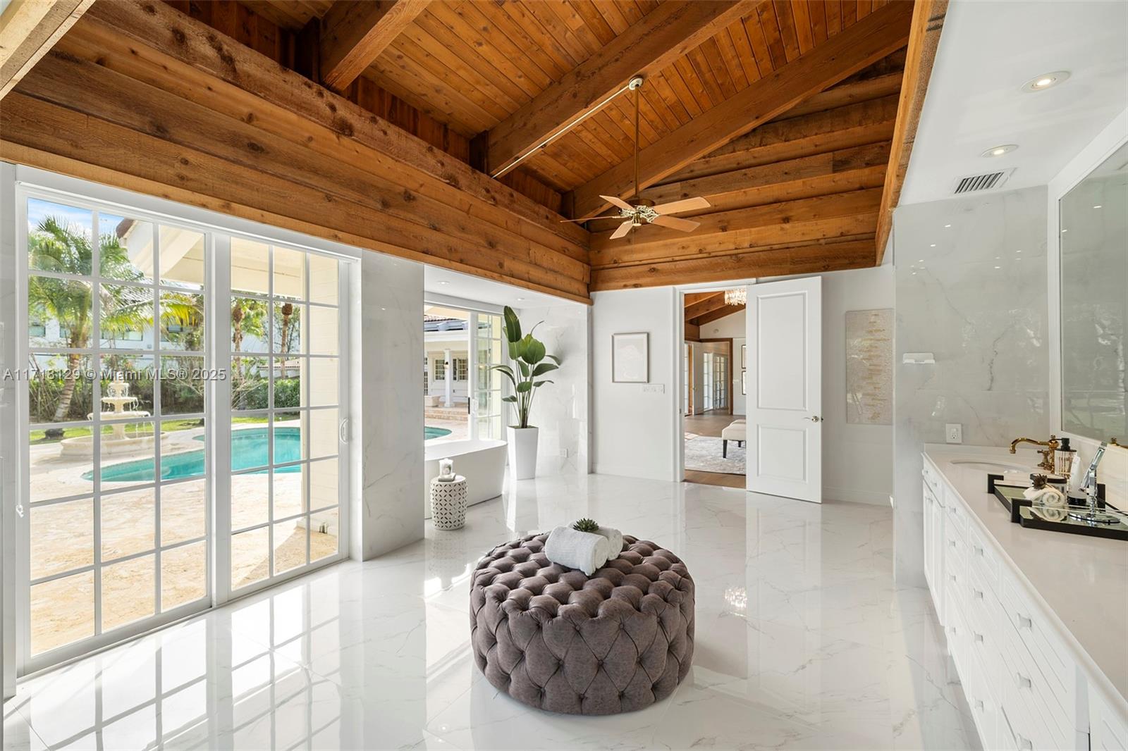 SANSTROM ESTATES - Residential