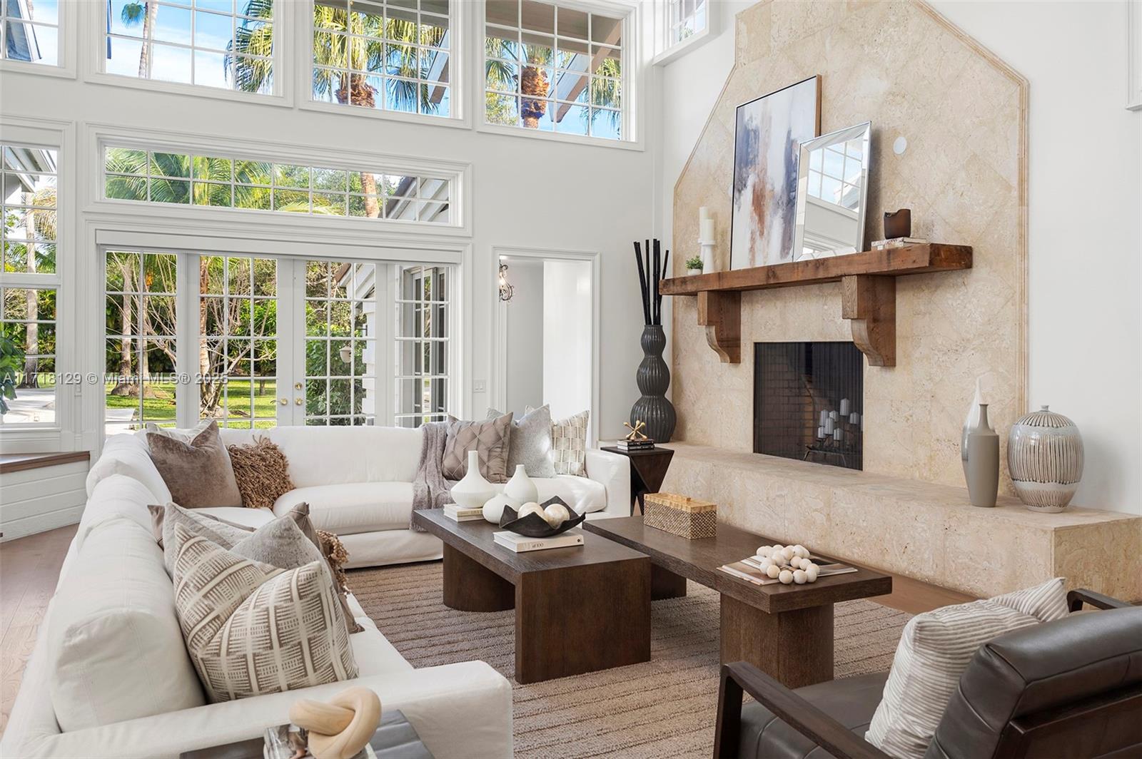 SANSTROM ESTATES - Residential