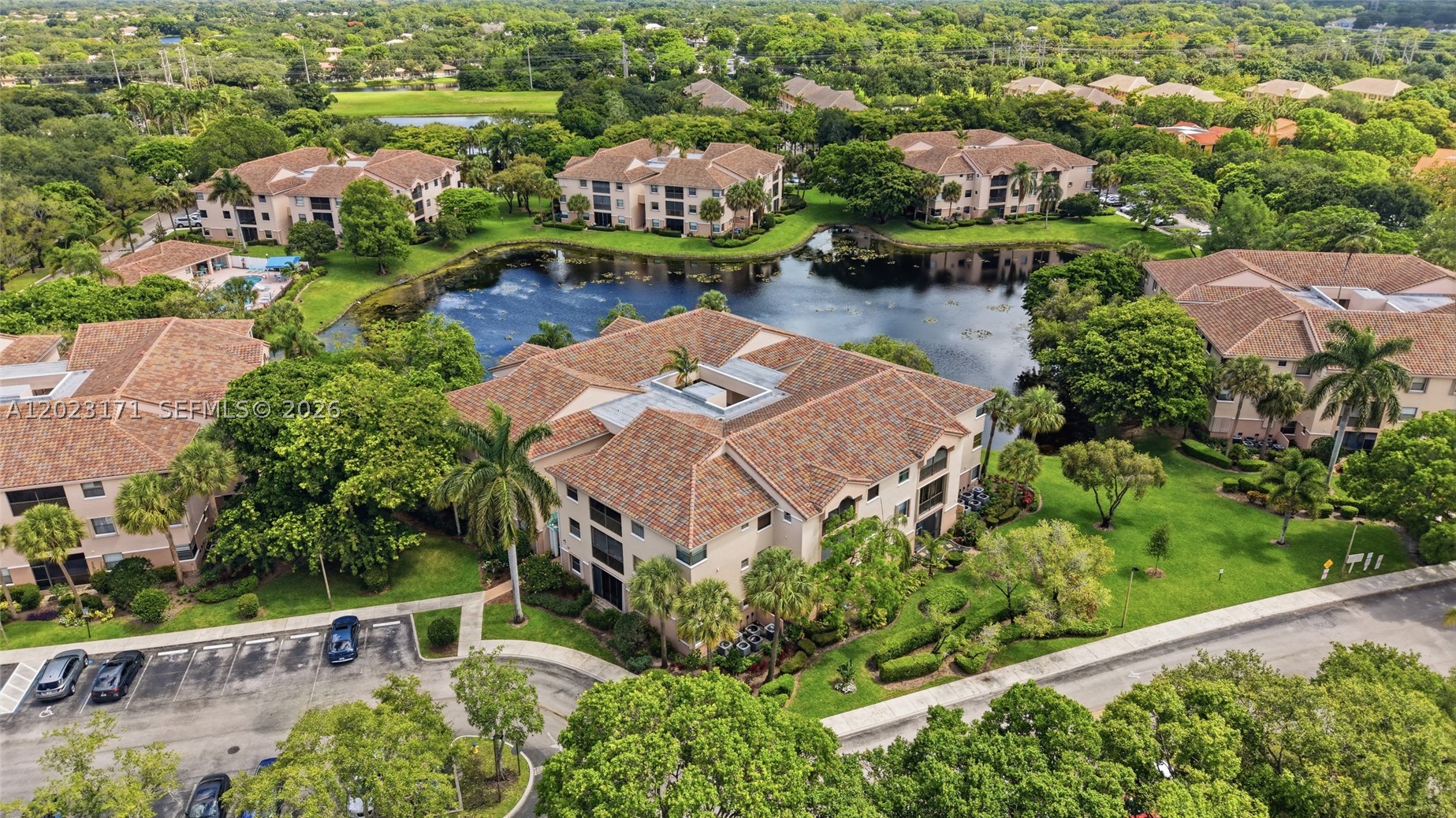 BAYVIEW VILLAGE B CONDO - Residential