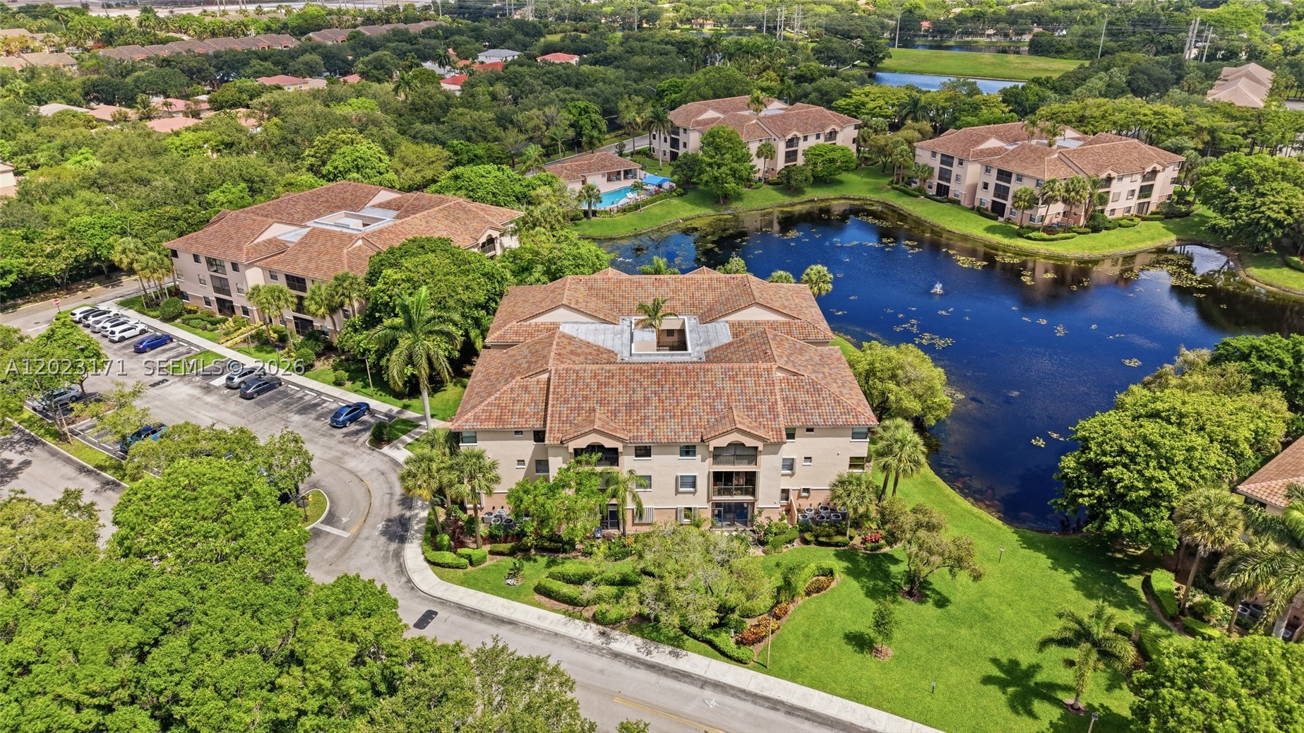 BAYVIEW VILLAGE B CONDO - Residential
