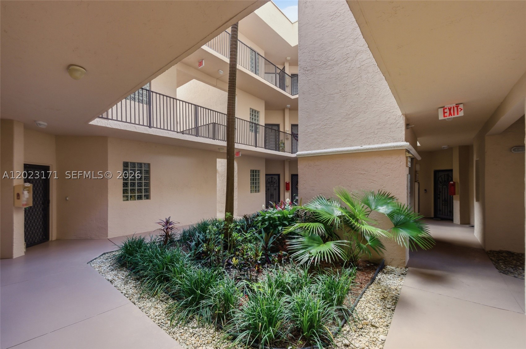 BAYVIEW VILLAGE B CONDO - Residential