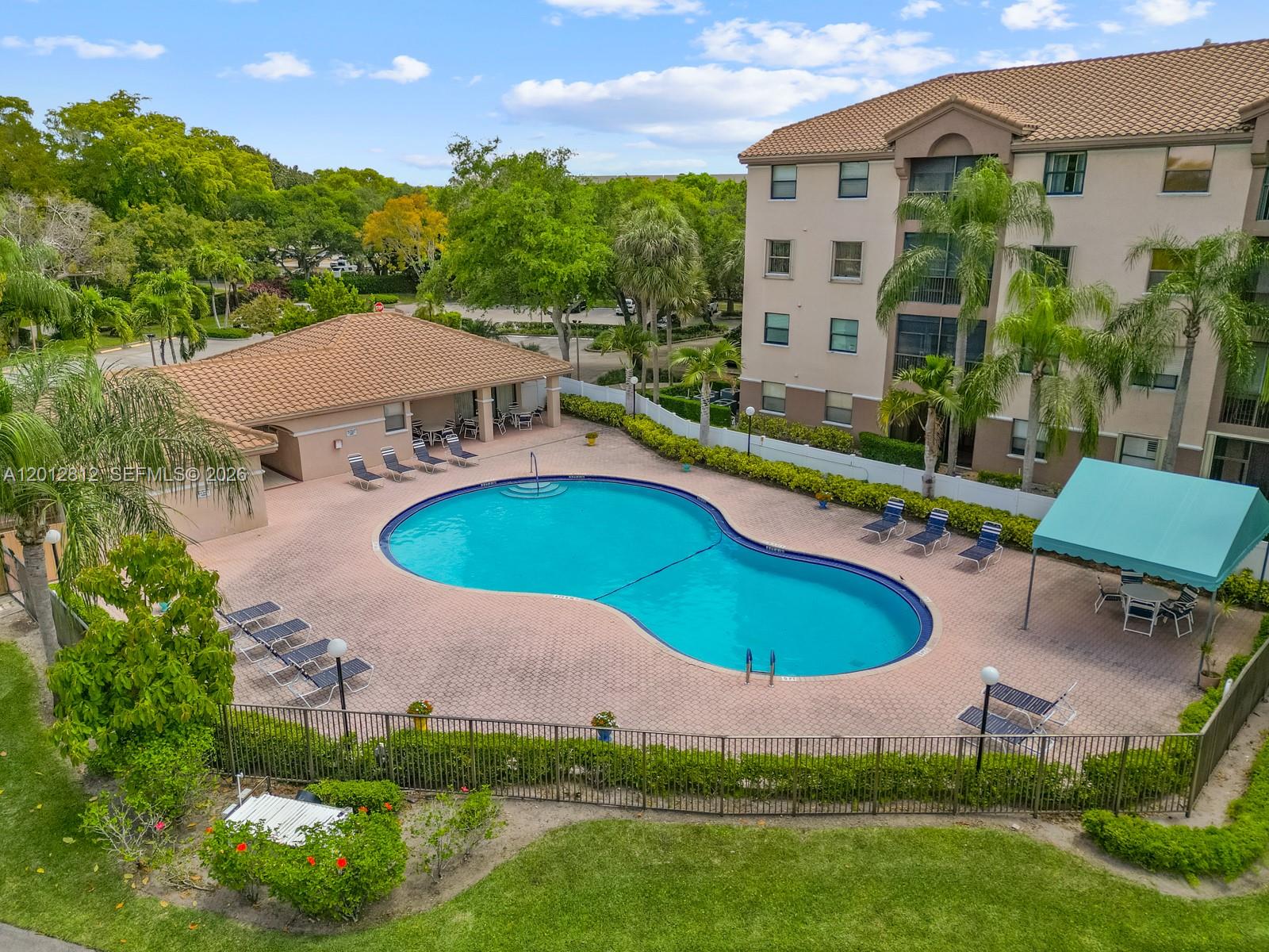BAYPORT VILLAGE C CONDO - Residential