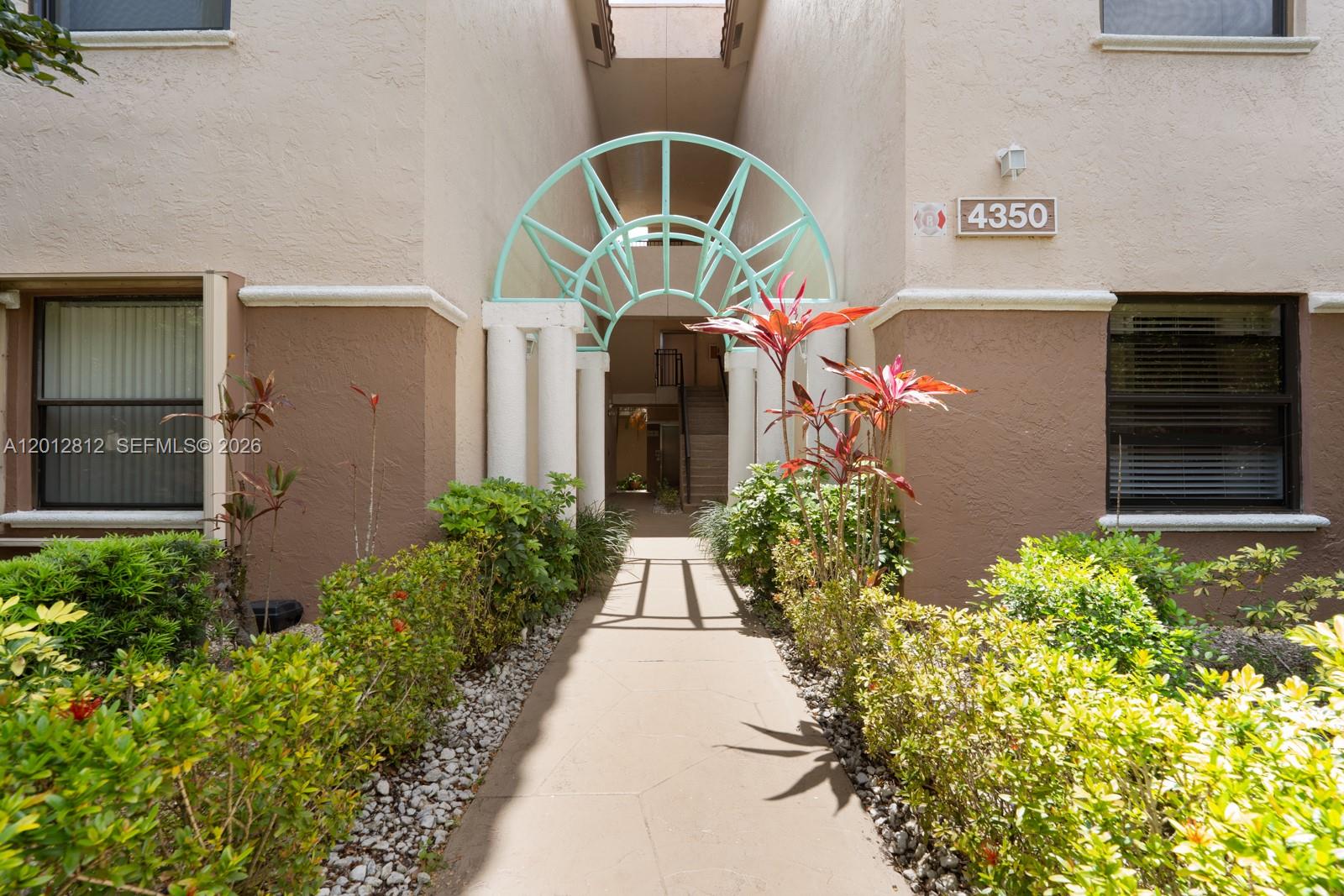 BAYPORT VILLAGE C CONDO - Residential