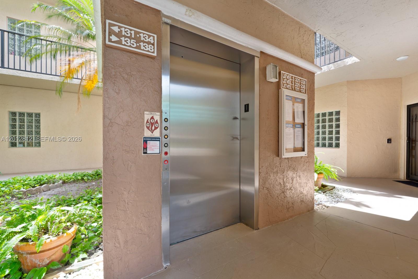 BAYPORT VILLAGE C CONDO - Residential