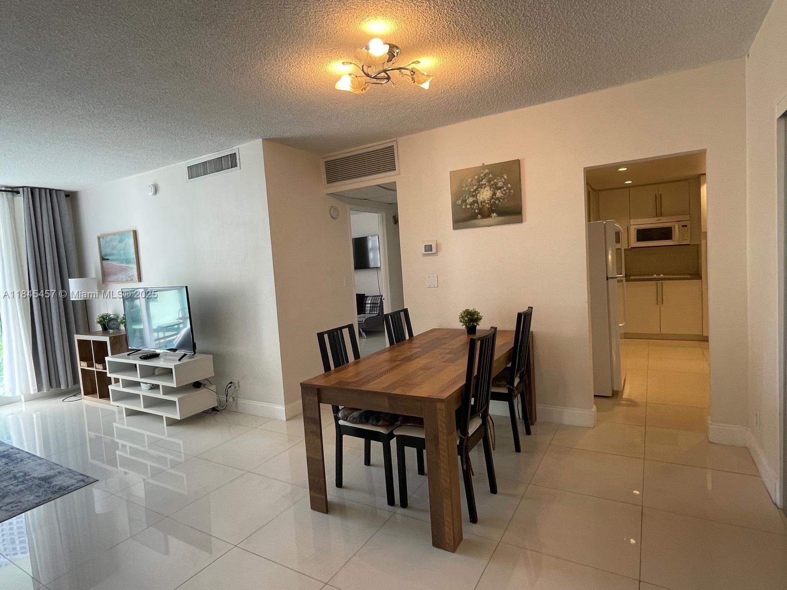 TIDES ON HOLLYWOOD BEACH - Residential