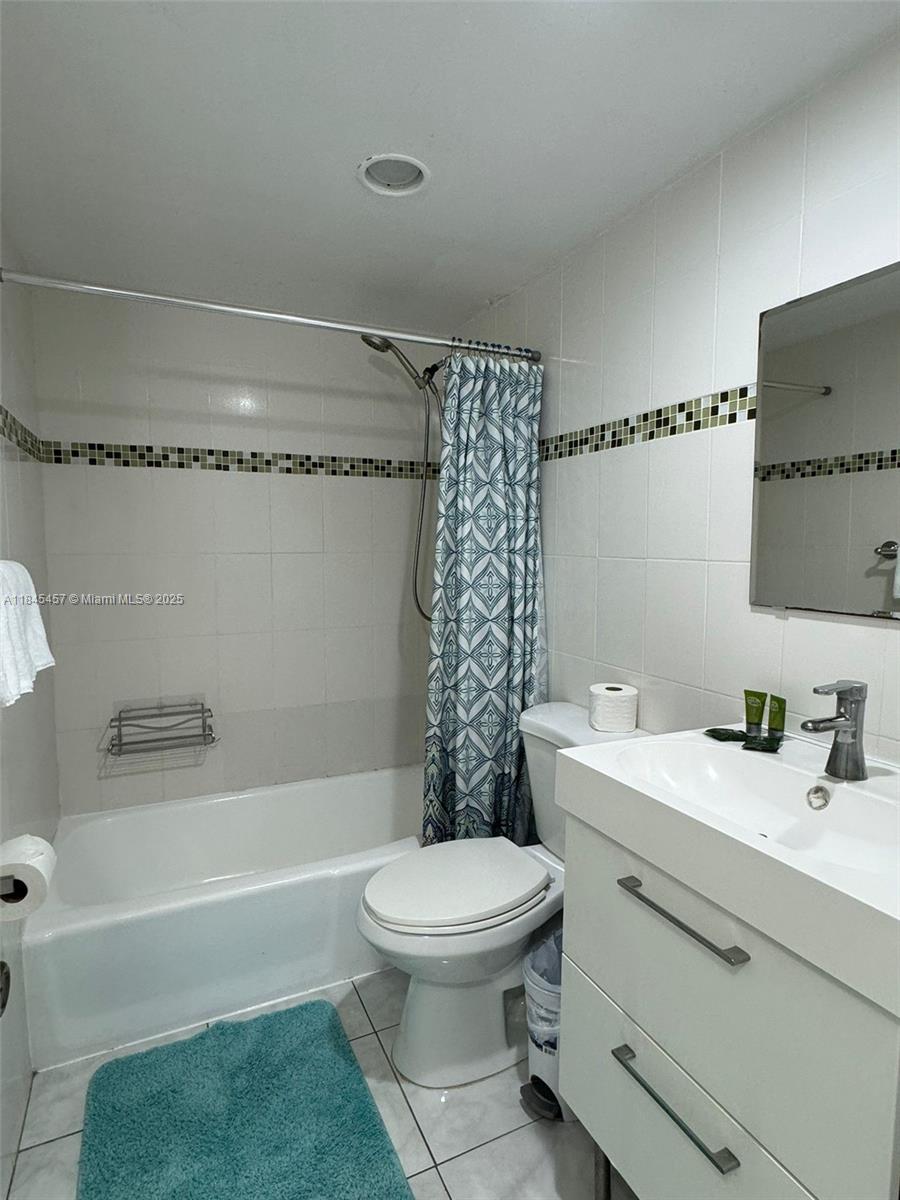TIDES ON HOLLYWOOD BEACH - Residential