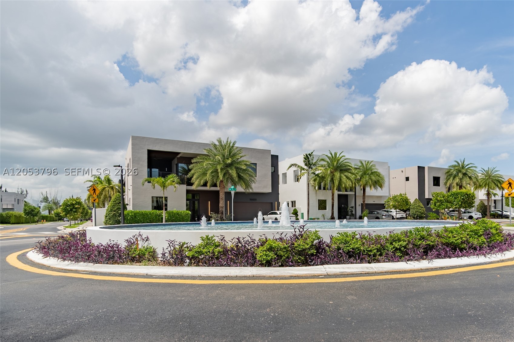 DORAL COMMONS RESIDENTIAL - Residential
