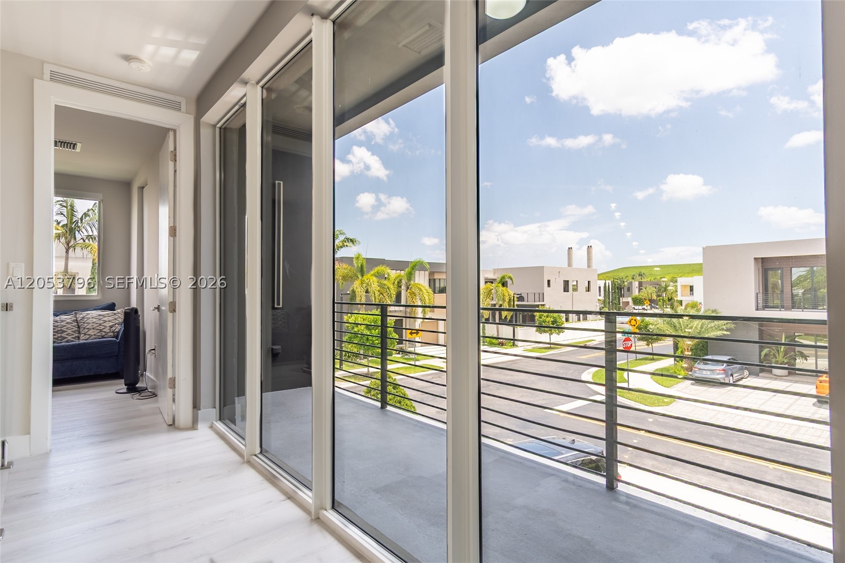 DORAL COMMONS RESIDENTIAL - Residential