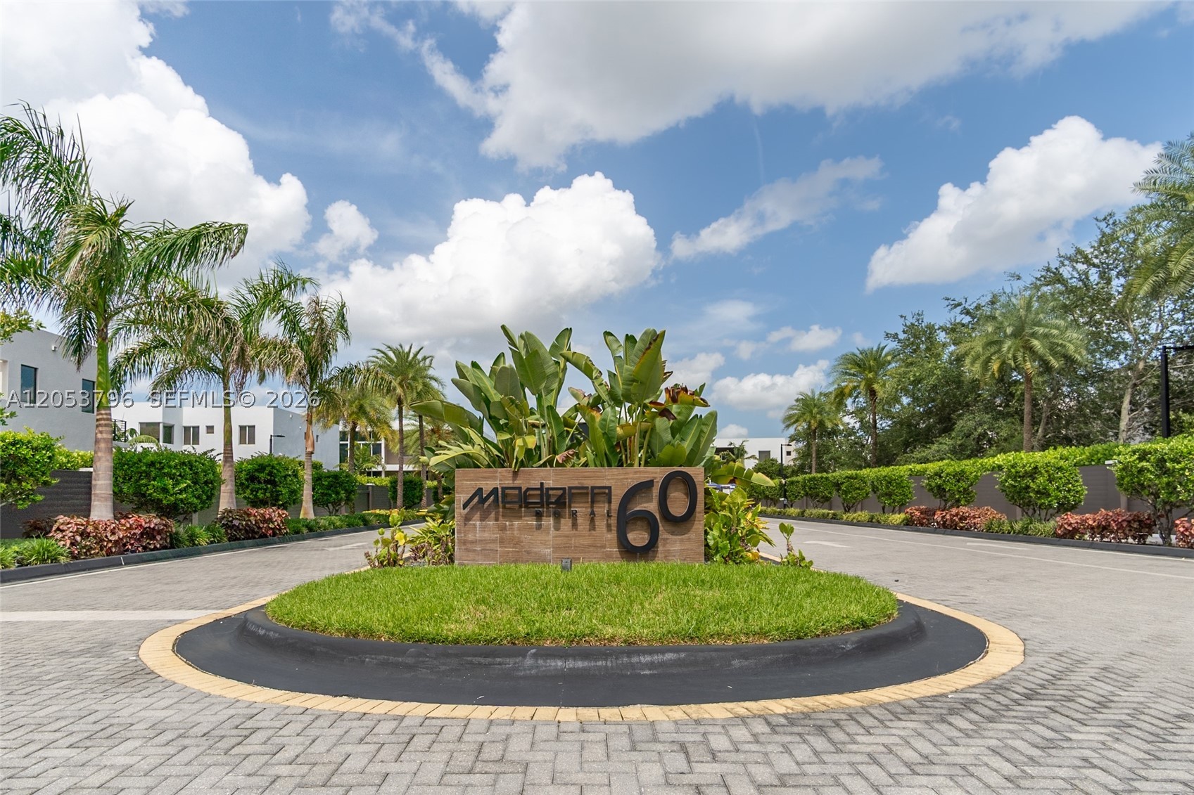 DORAL COMMONS RESIDENTIAL - Residential