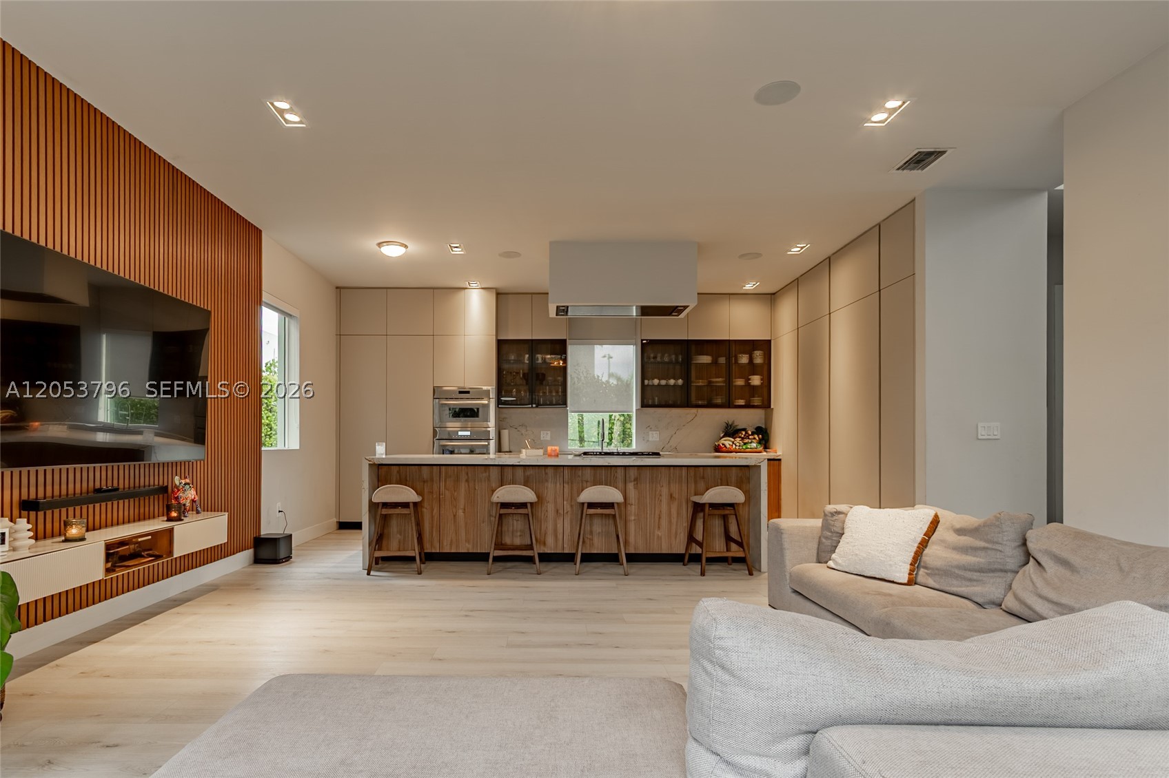 DORAL COMMONS RESIDENTIAL - Residential