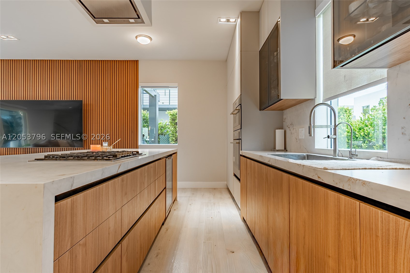 DORAL COMMONS RESIDENTIAL - Residential