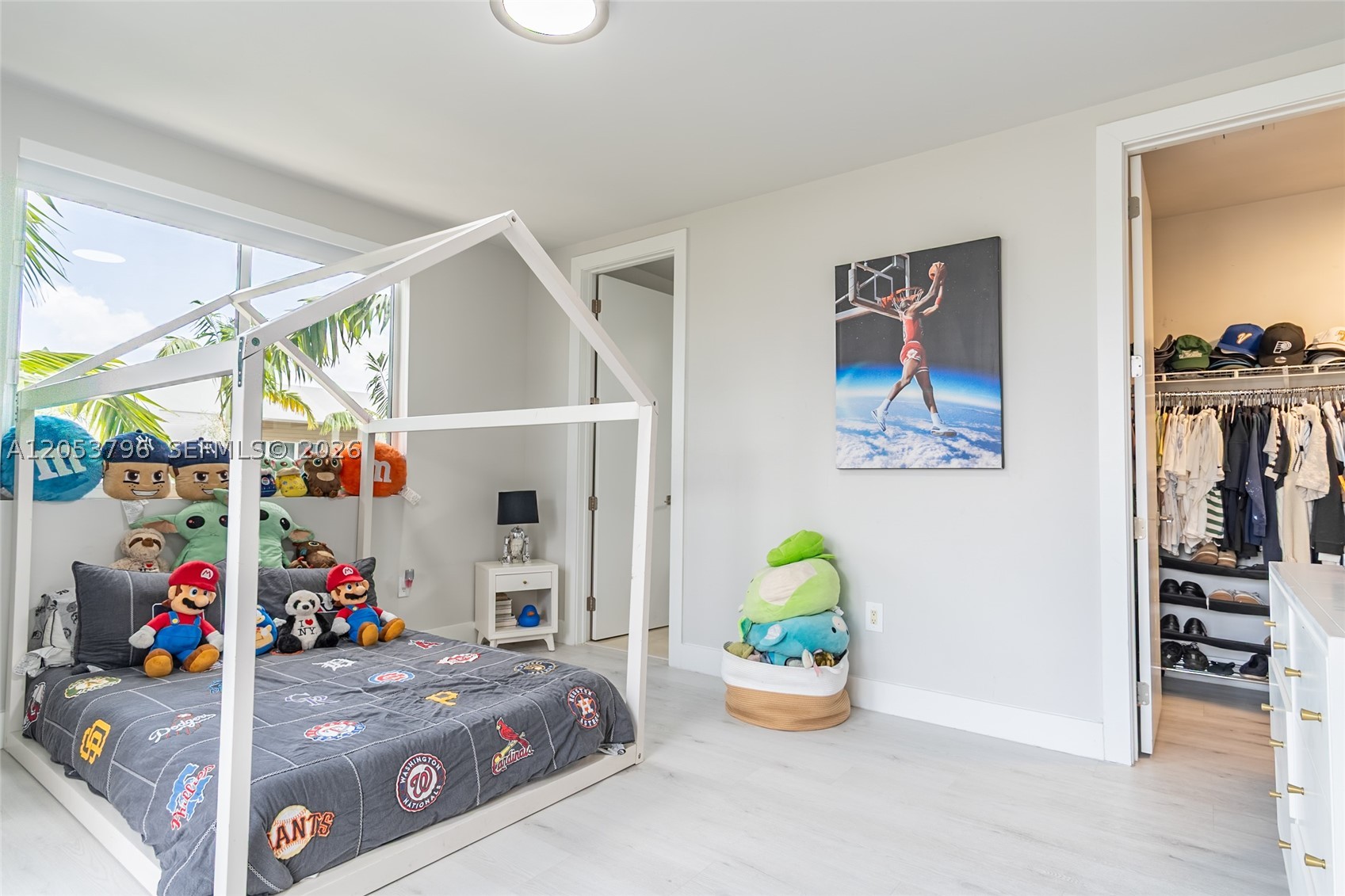 DORAL COMMONS RESIDENTIAL - Residential