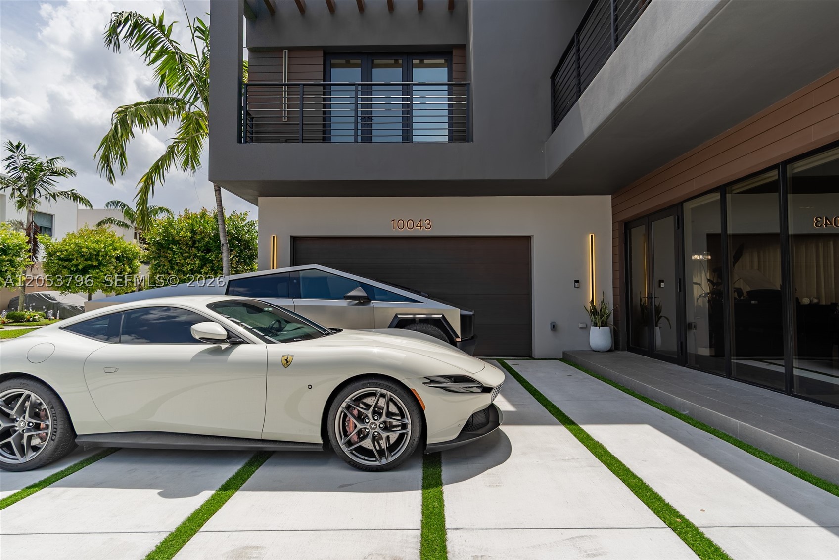 DORAL COMMONS RESIDENTIAL - Residential