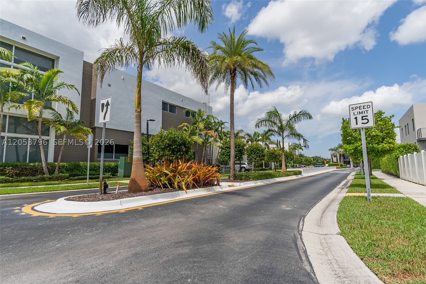 DORAL COMMONS RESIDENTIAL - Residential