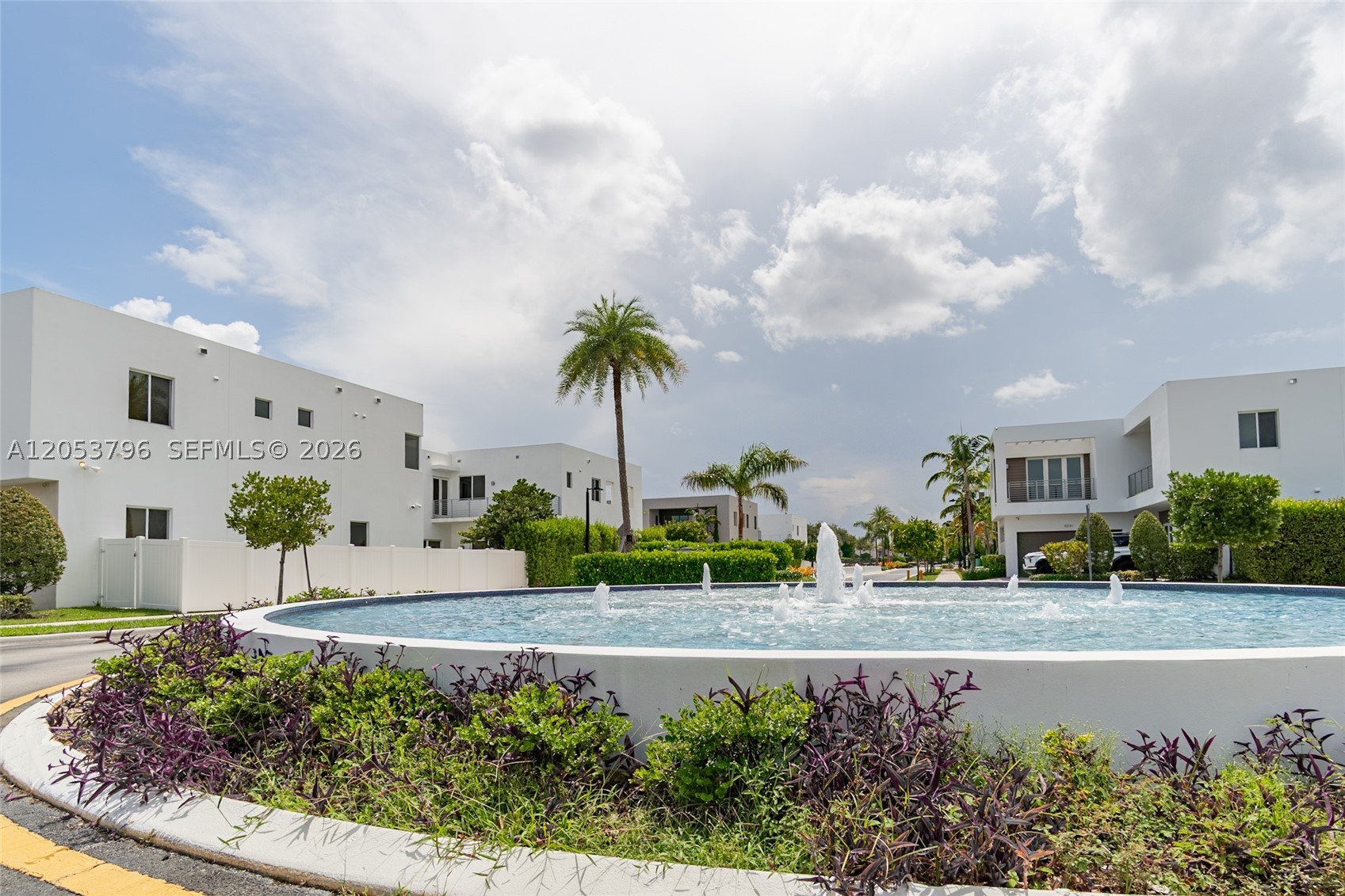 DORAL COMMONS RESIDENTIAL - Residential