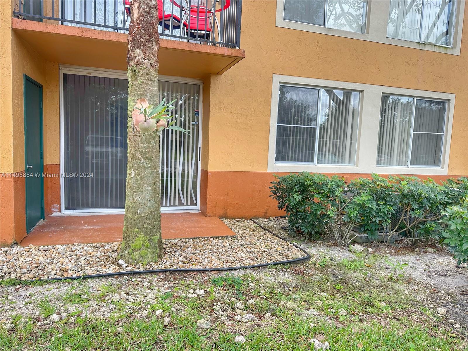LAKES OF JACARANDA CONDO - Residential