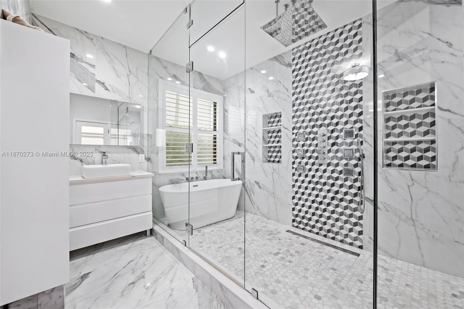 SILVER LAKES PHASE III RE - Residential