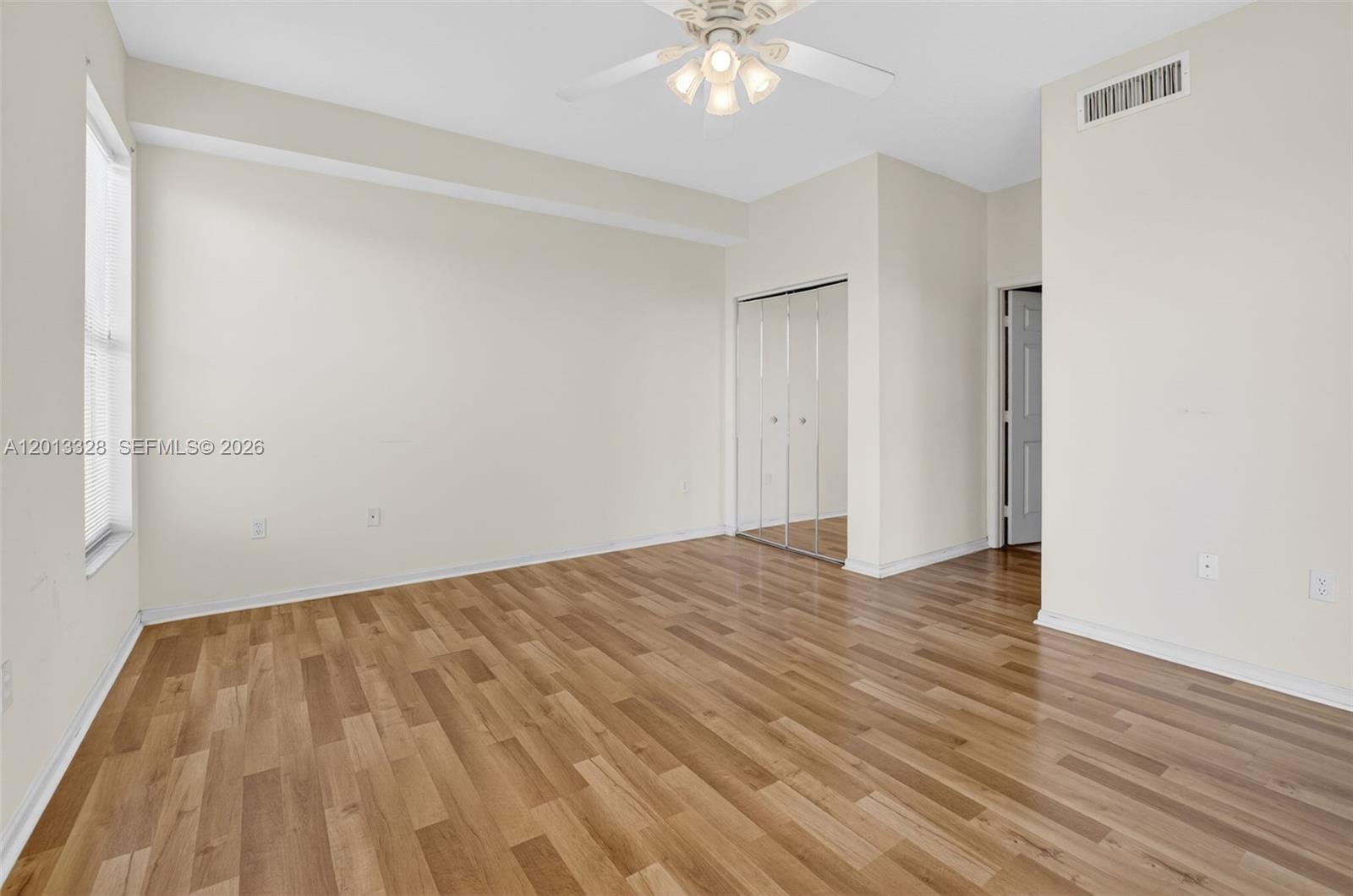 CRYSTAL POINTE II CONDO - Residential